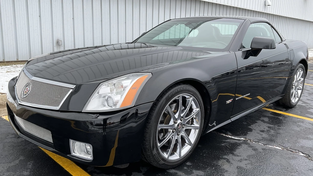 2008 Cadillac XLR-V - Image 14 of 16