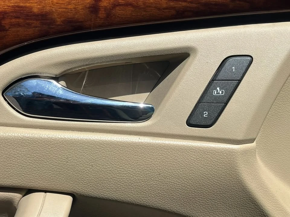 2008 Cadillac CTS 2nd Gen - Image 16 of 20