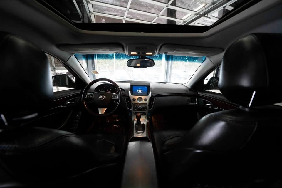 2008 Cadillac CTS 2nd Gen - Image 17 of 18