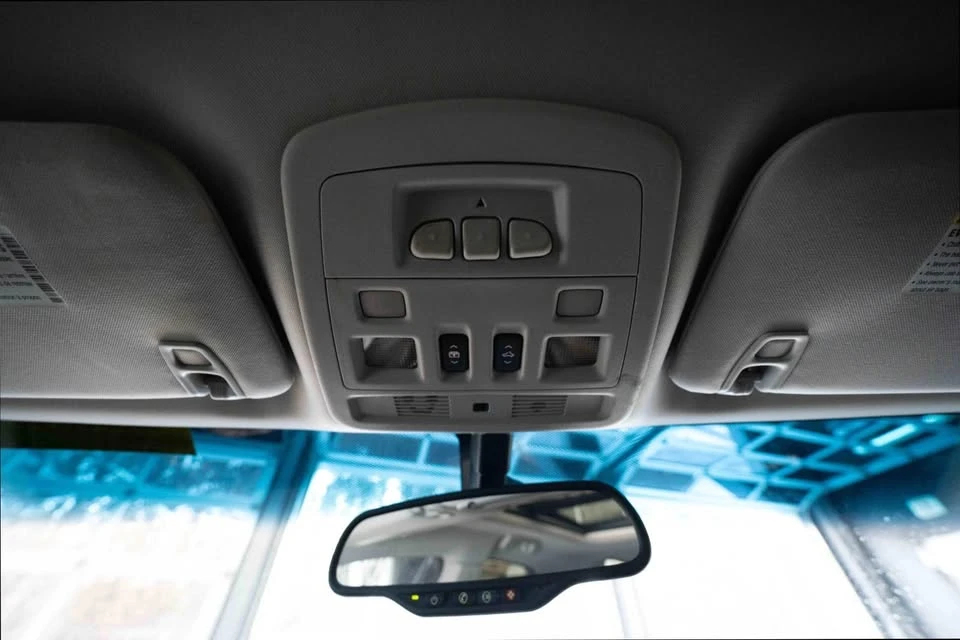2008 Cadillac CTS 2nd Gen - Image 16 of 18