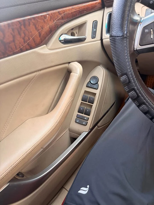 2008 Cadillac CTS 2nd Gen - Image 6 of 10