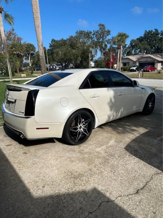 2008 Cadillac CTS 2nd Gen - Image 11 of 15