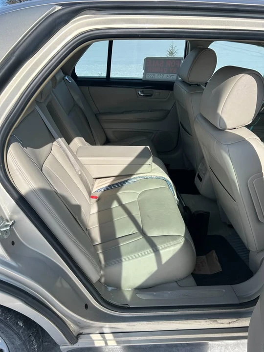 2008 Cadillac DTS - Image 5 of 7