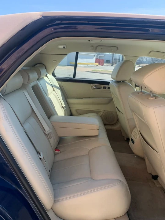 2008 Cadillac DTS - Image 9 of 16