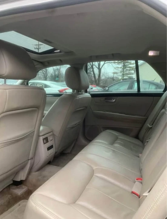 2008 Cadillac DTS - Image 8 of 10