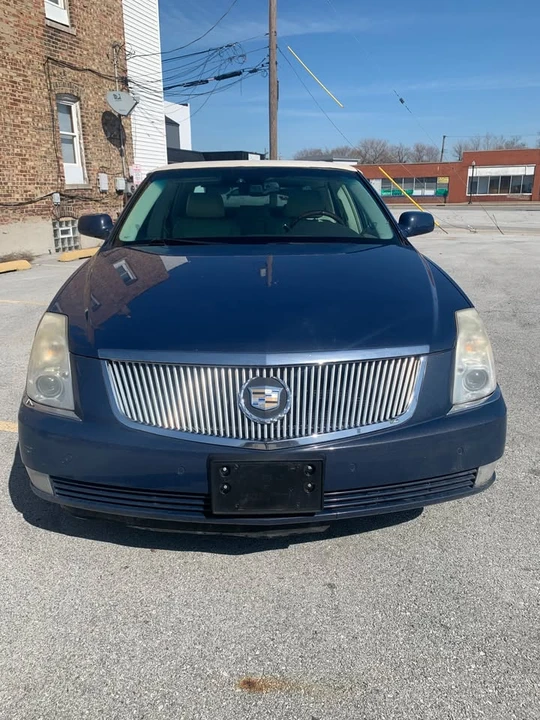 2008 Cadillac DTS - Image 3 of 16