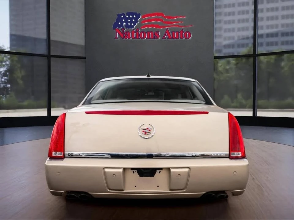 2008 Cadillac DTS - Image 5 of 17