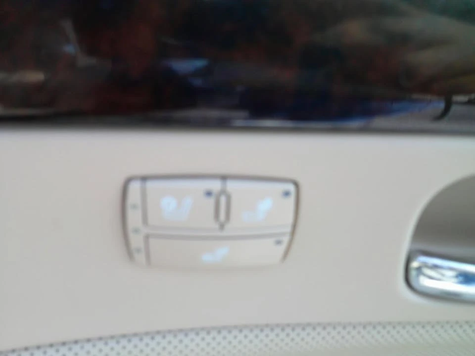 2008 Cadillac DTS - Image 14 of 20