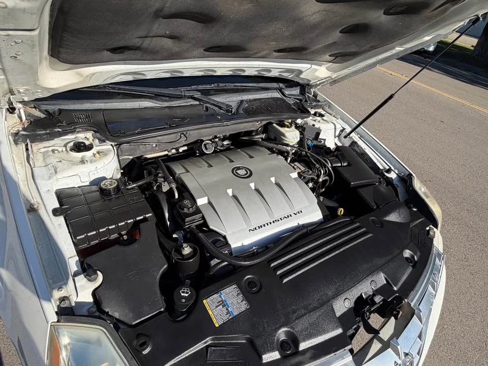 2008 Cadillac DTS - Image 11 of 16