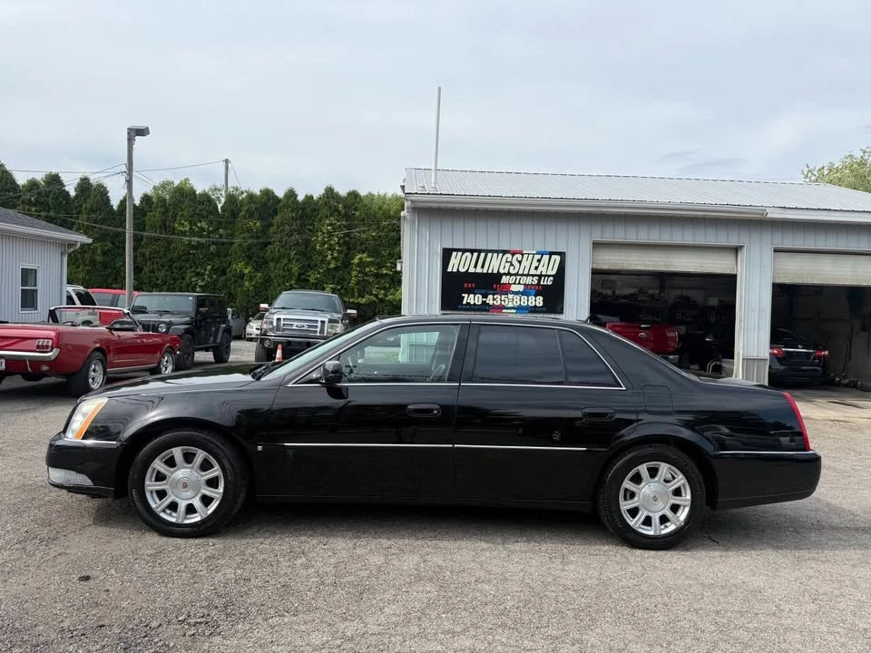 2008 Cadillac DTS - Image 9 of 16