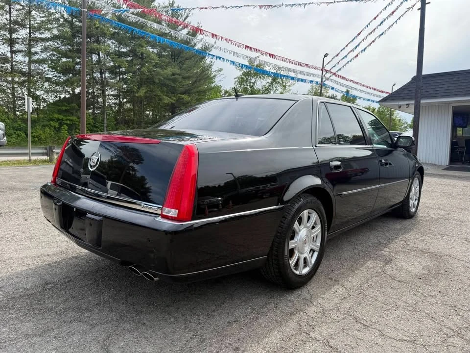 2008 Cadillac DTS - Image 3 of 16