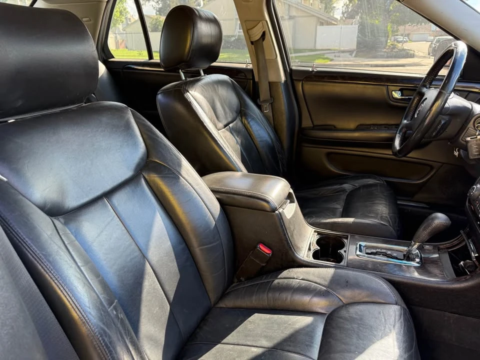 2008 Cadillac DTS - Image 10 of 11