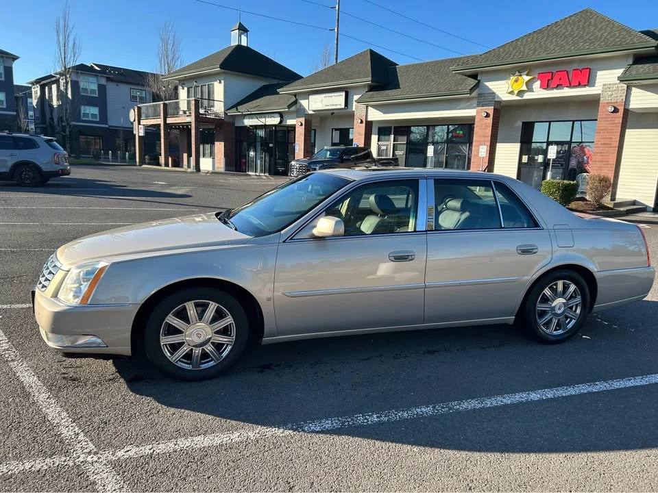 2008 Cadillac DTS - Image 3 of 20