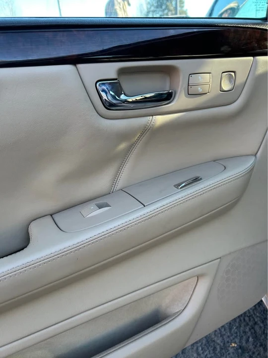 2008 Cadillac DTS - Image 20 of 20