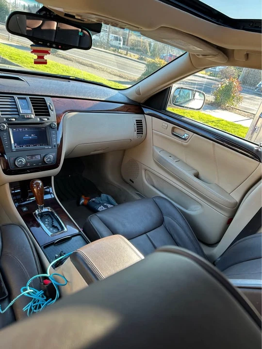 2008 Cadillac DTS - Image 14 of 20