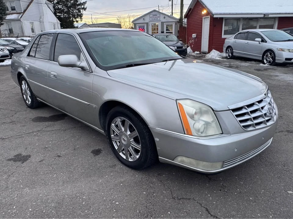 2008 Cadillac DTS - Image 2 of 20