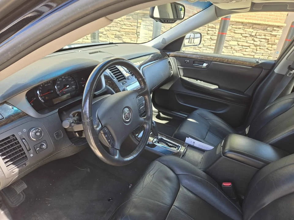 2008 Cadillac DTS - Image 6 of 9