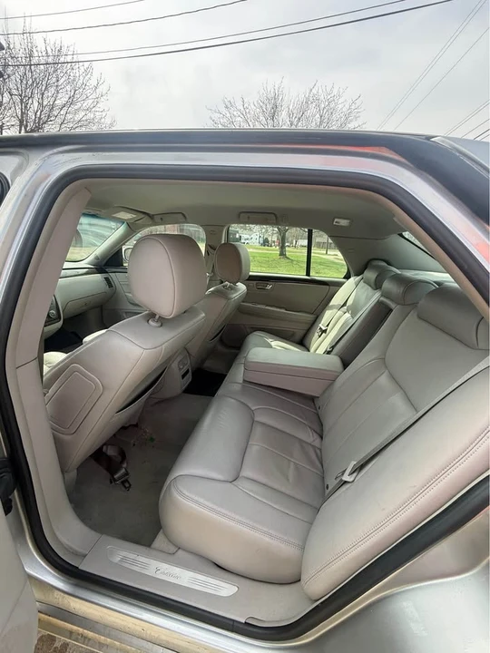 2008 Cadillac DTS - Image 8 of 10