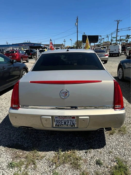 2008 Cadillac DTS - Image 4 of 16
