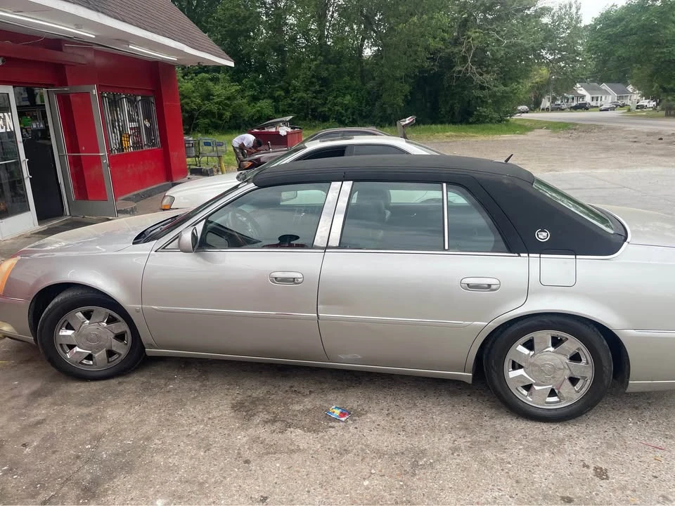 2008 Cadillac DTS - Image 2 of 7