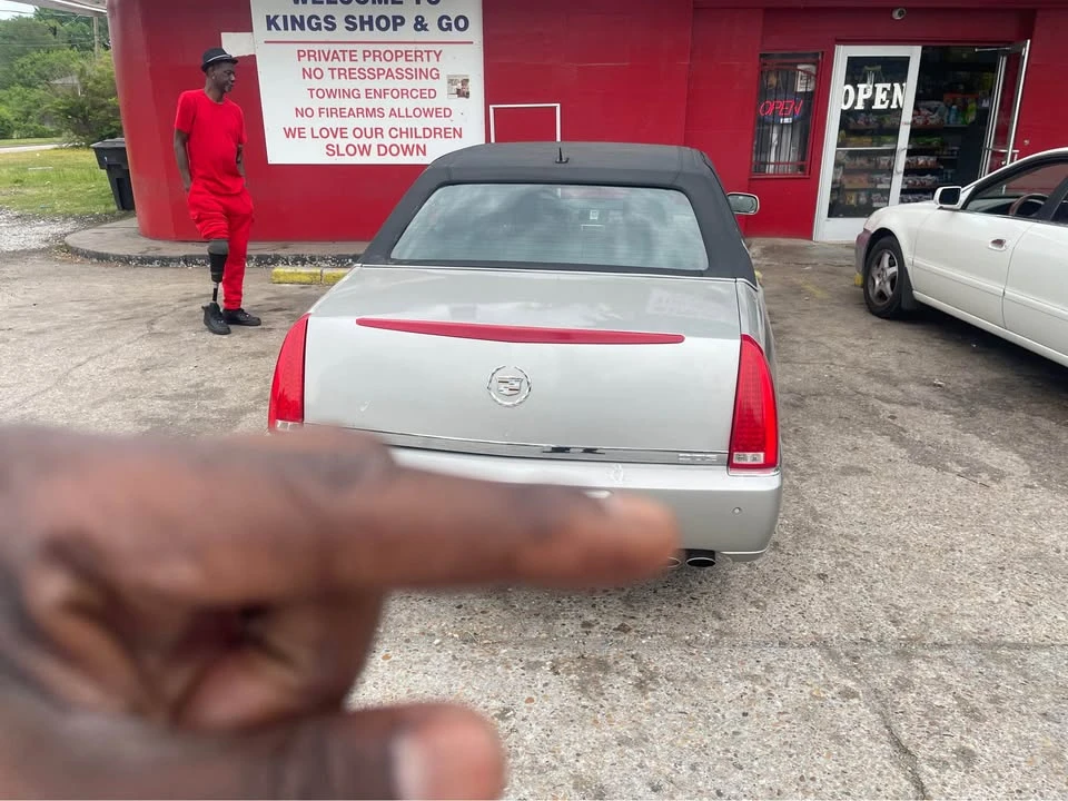 2008 Cadillac DTS - Image 7 of 7