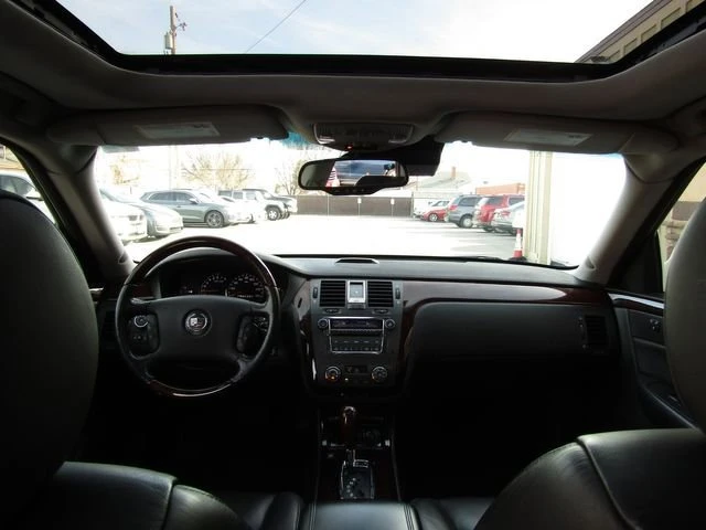 2008 Cadillac DTS - Image 12 of 16