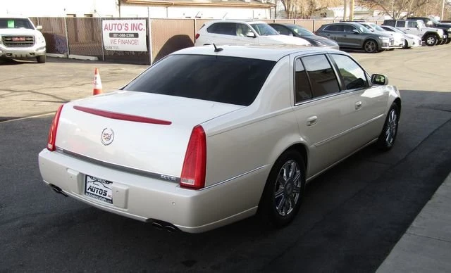 2008 Cadillac DTS - Image 3 of 16