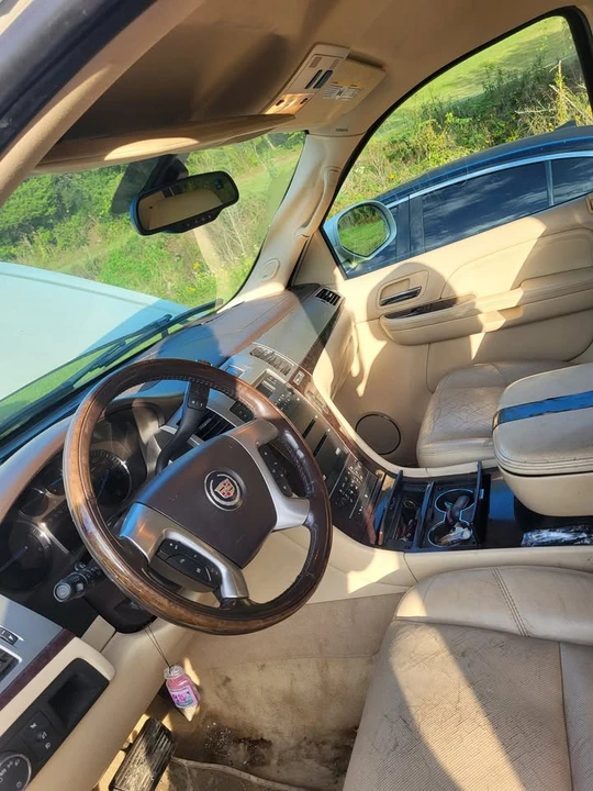 2008 Cadillac Escalade & EXT 3rd Gen - Image 4 of 7