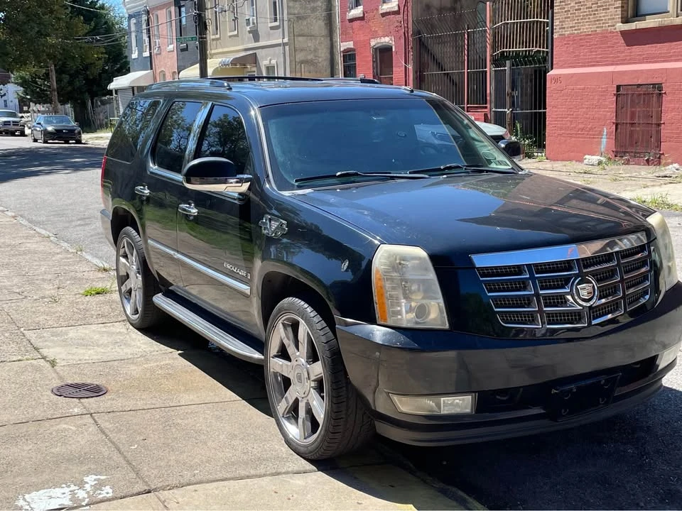 2008 Cadillac Escalade & EXT 3rd Gen - Image 2 of 6