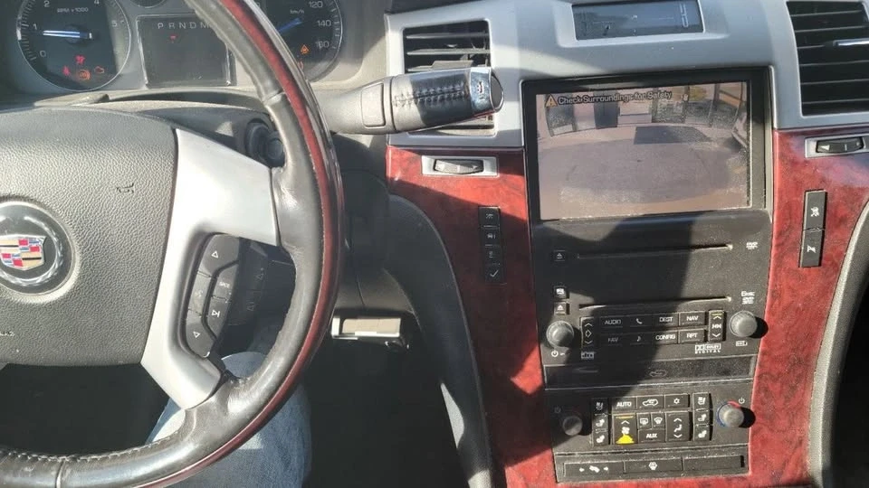 2008 Cadillac Escalade & EXT 3rd Gen - Image 10 of 13