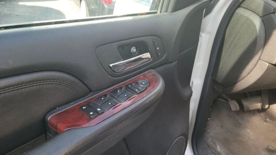 2008 Cadillac Escalade & EXT 3rd Gen - Image 7 of 13