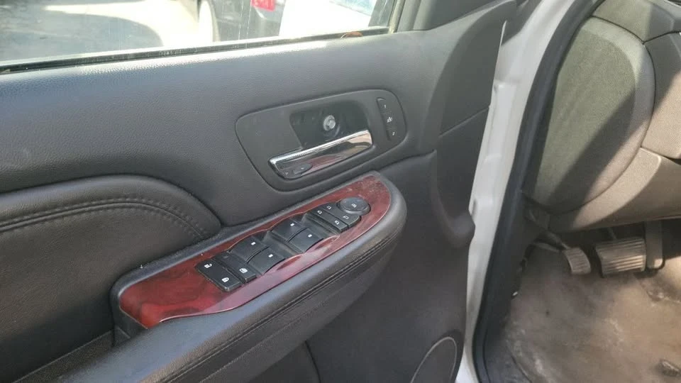 2008 Cadillac Escalade & EXT 3rd Gen - Image 7 of 12