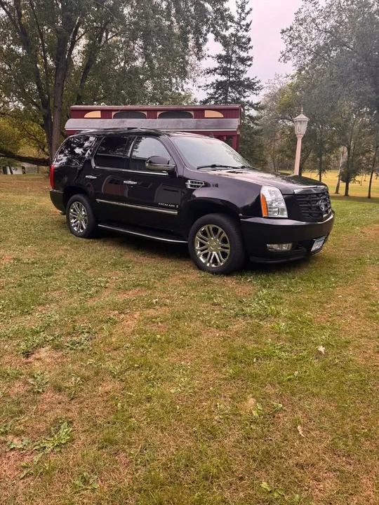 2008 Cadillac Escalade & EXT 3rd Gen - Image 5 of 11