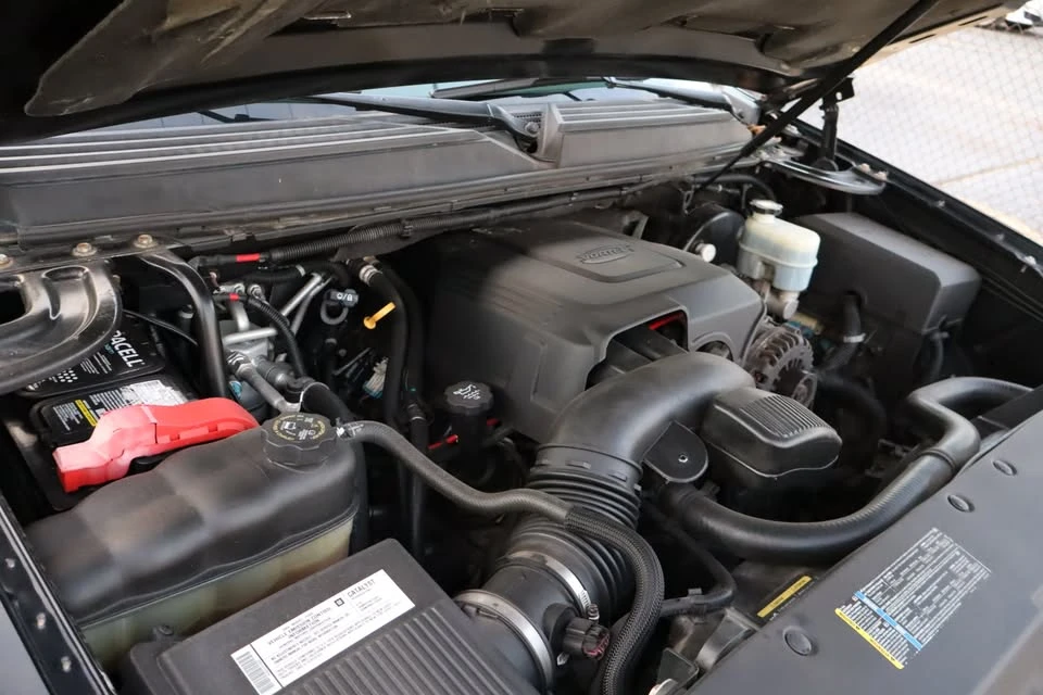 2008 Cadillac Escalade & EXT 3rd Gen - Image 8 of 18