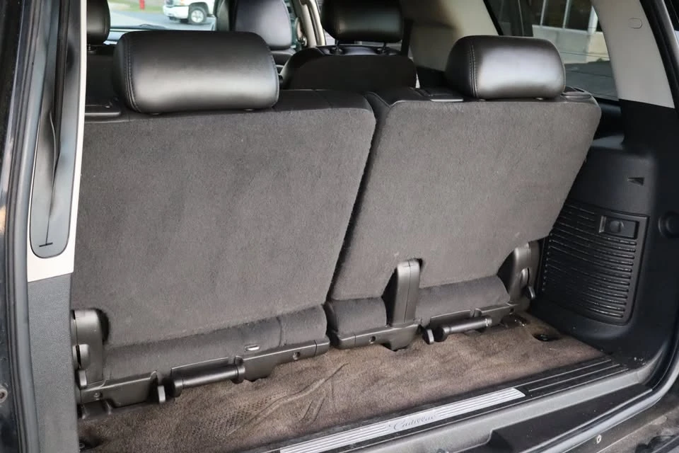 2008 Cadillac Escalade & EXT 3rd Gen - Image 17 of 18