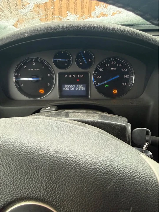 2008 Cadillac Escalade & EXT 3rd Gen - Image 2 of 9