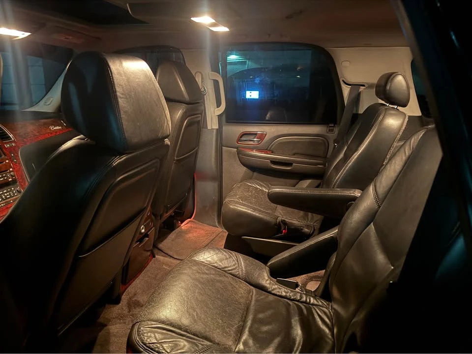 2008 Cadillac Escalade & EXT 3rd Gen - Image 5 of 8
