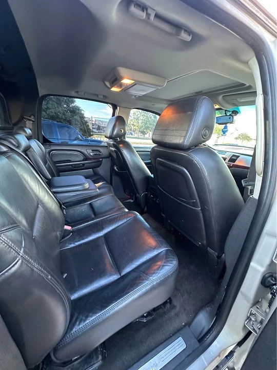 2008 Cadillac Escalade & EXT 2nd Gen - Image 6 of 6