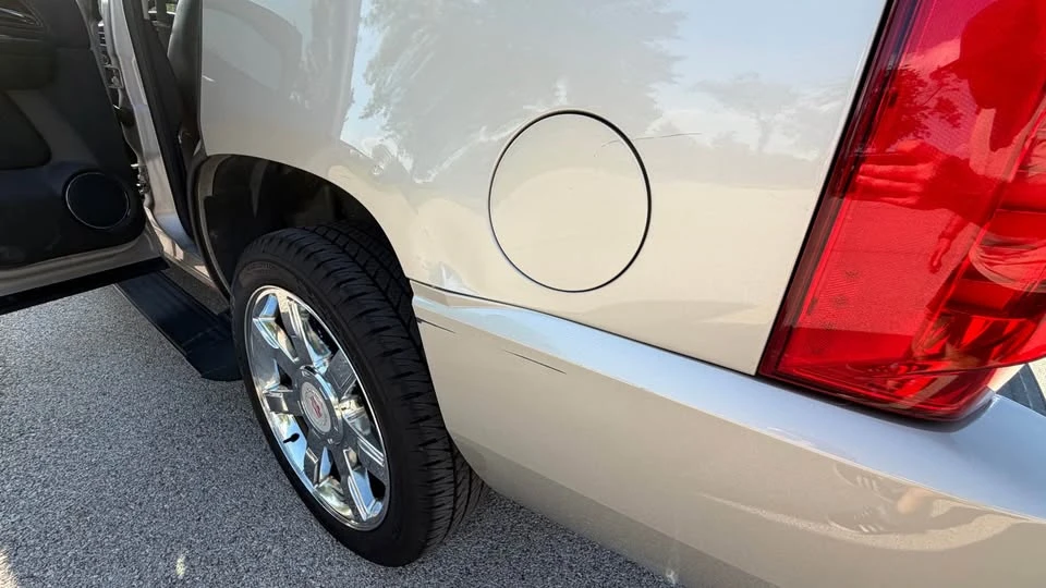 2008 Cadillac Escalade & EXT 3rd Gen - Image 12 of 20