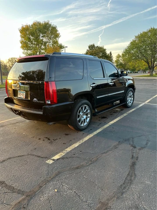2008 Cadillac Escalade & EXT 3rd Gen - Image 4 of 6