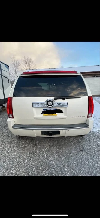 2008 Cadillac Escalade & EXT 3rd Gen - Image 3 of 6