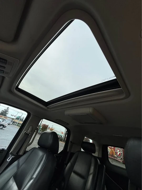 2008 Cadillac Escalade & EXT 3rd Gen - Image 9 of 13