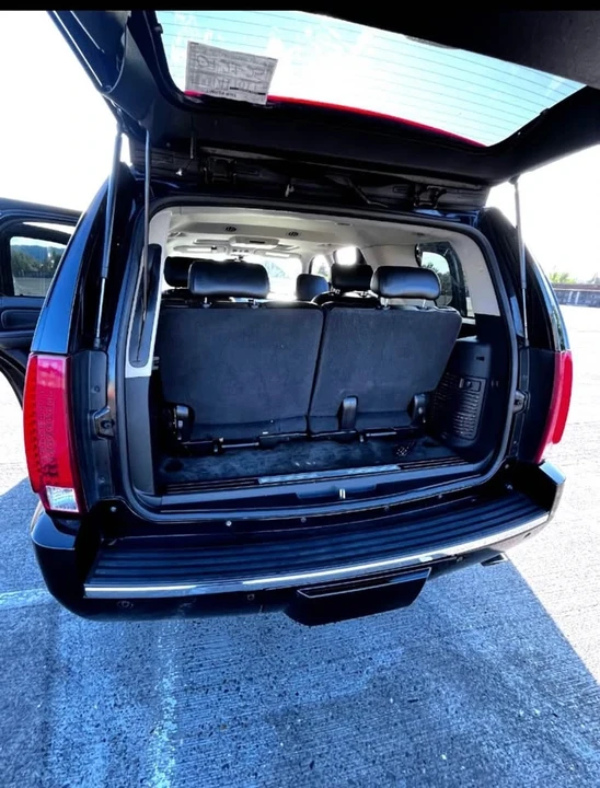 2008 Cadillac Escalade & EXT 3rd Gen - Image 5 of 13