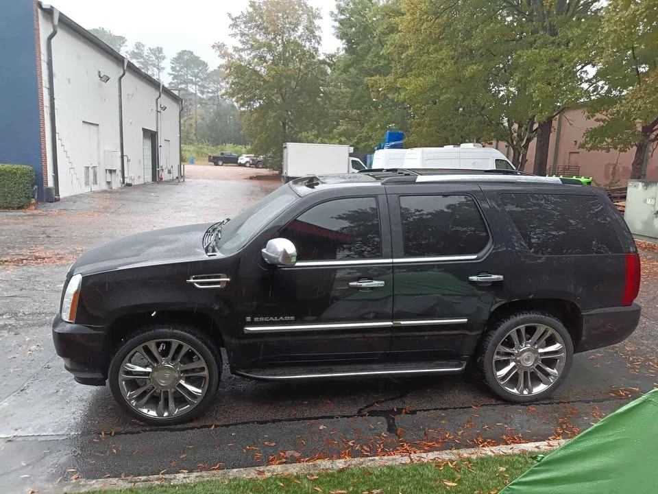 2008 Cadillac Escalade & EXT 3rd Gen - Image 5 of 9
