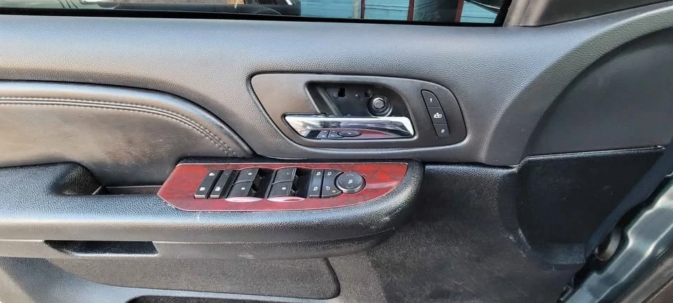 2008 Cadillac Escalade & EXT 3rd Gen - Image 10 of 12
