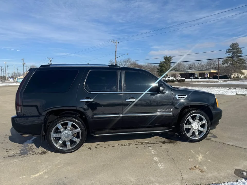 2008 Cadillac Escalade & EXT 3rd Gen - Image 6 of 14