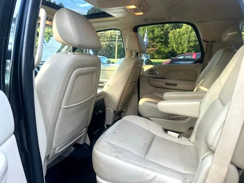 2008 Cadillac Escalade & EXT 3rd Gen - Image 13 of 20