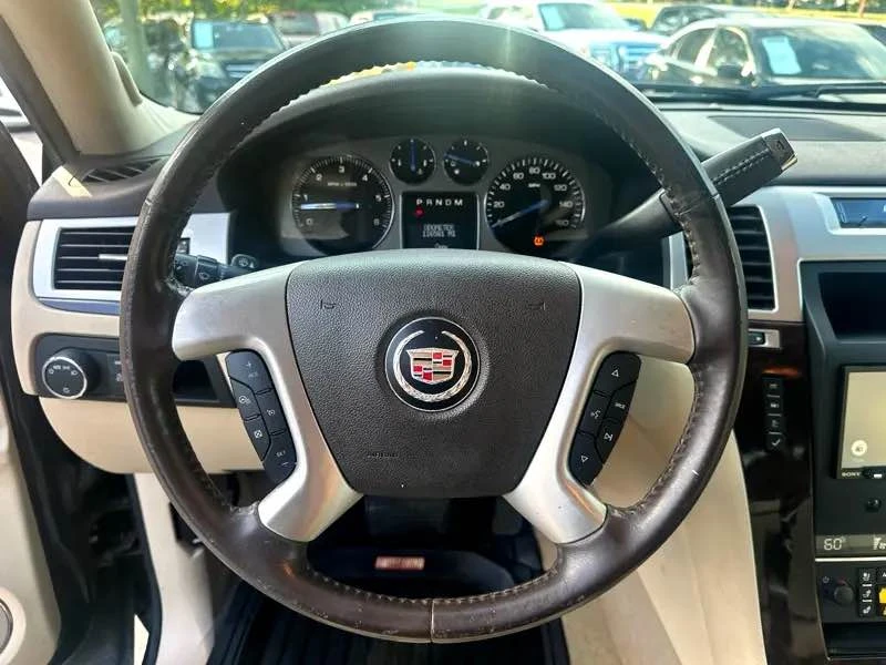 2008 Cadillac Escalade & EXT 3rd Gen - Image 8 of 20