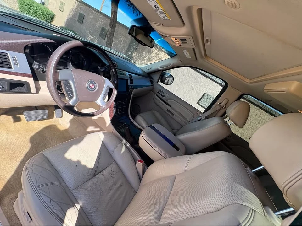 2008 Cadillac Escalade & EXT 3rd Gen - Image 6 of 8