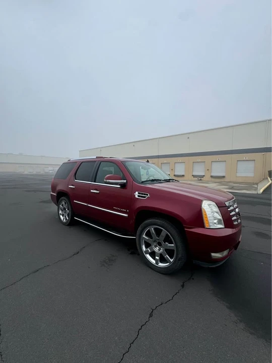2008 Cadillac Escalade & EXT 3rd Gen - Image 3 of 10
